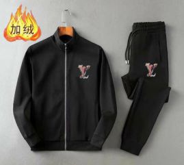 Picture of LV SweatSuits _SKULVM-4XLkdtn19829351